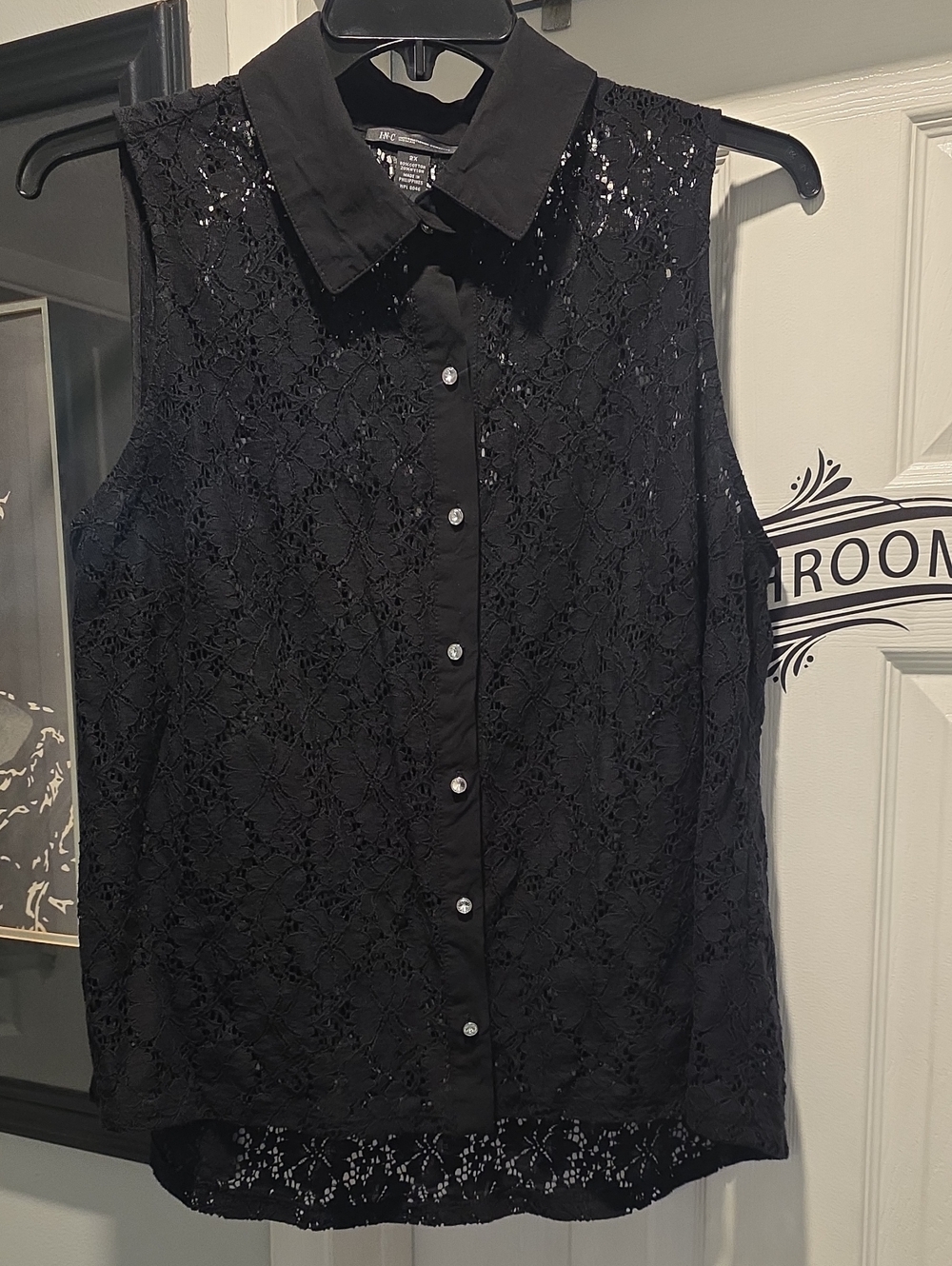 INC International Concepts Black Sleeveless Lace Button-Down Shirt